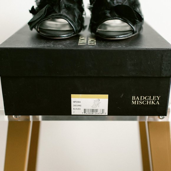 Badgley Mischka Desire Open-Toe Bootie 7 Black - Picture 3 of 14